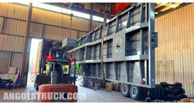 3 Axle Flatbed Trailer will be Sent to in Angola