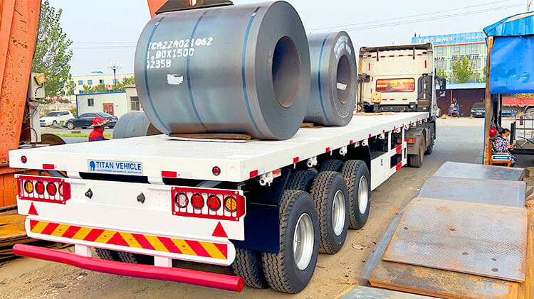 Tri Axle Flatbed Tractor Trailer | 40 Ft Semi Truck Flatbed Trailer for Sale in Angola