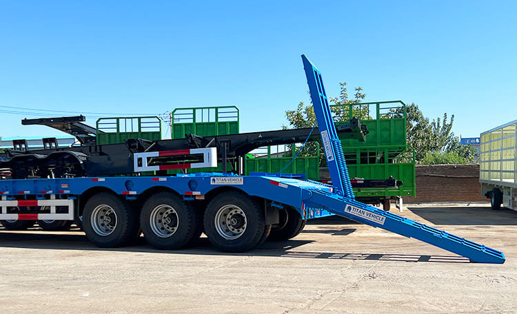60 Ton 3 Axle Low Bed Trailer for Sale in Angola