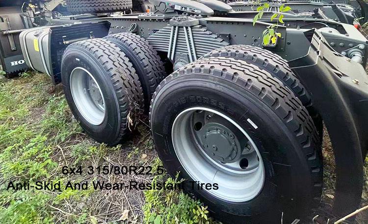 Cnhtc Sinotruk Howo 6x4 Tractor Truck 400hp for Sale in Angola
