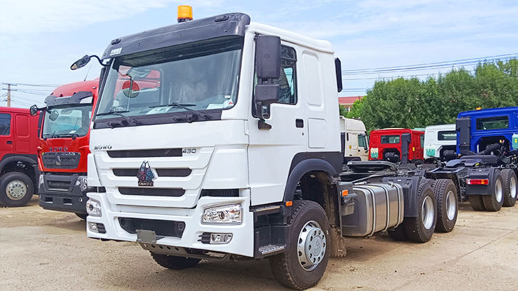 Sinotruk Howo Tractor Truck Price | Howo 430hp for Sale in Angola