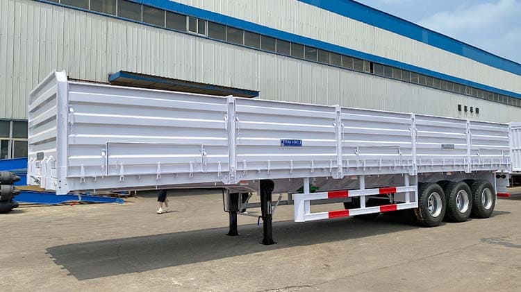 Side Wall Cargo Semi Trailer for Sale in Angola
